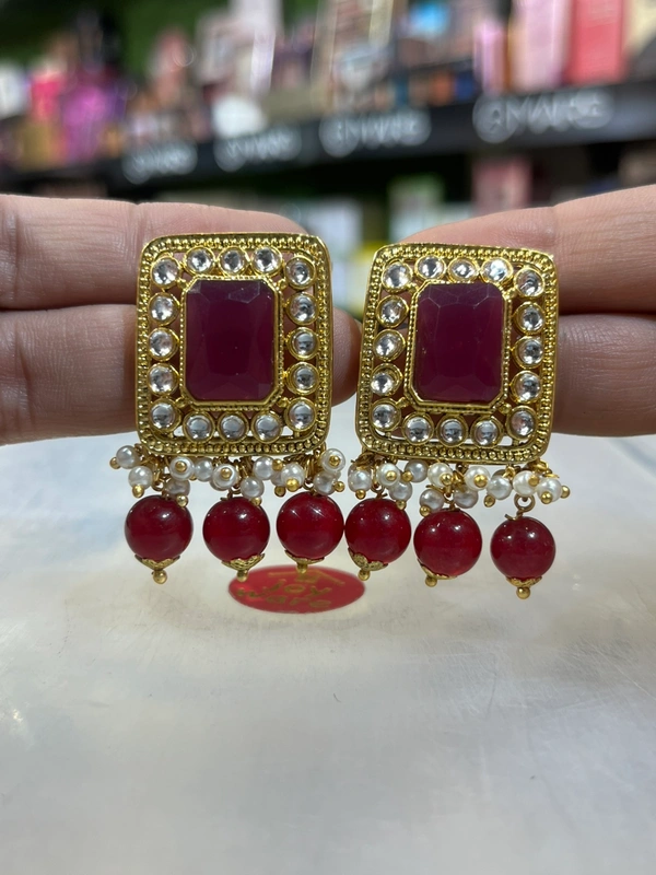 Shena Monolisa Stone Stud  - Shiraz