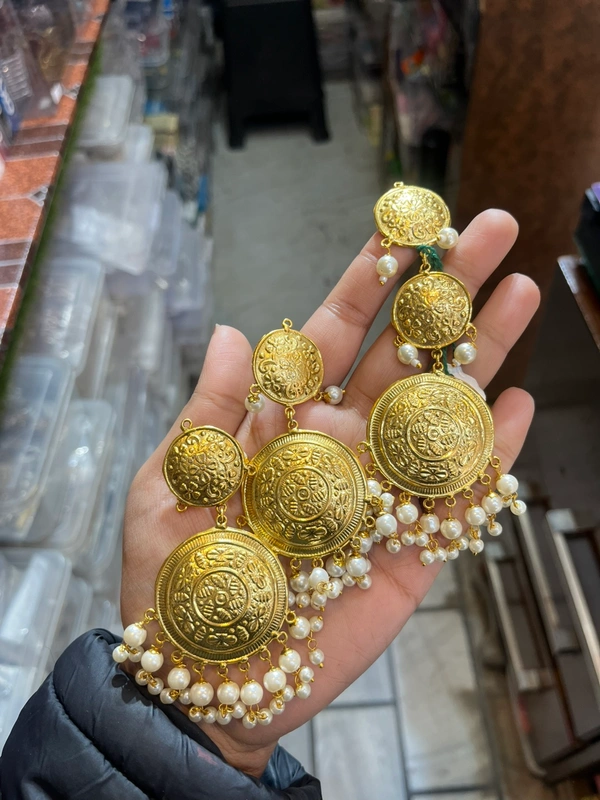 Golden Patra tika set 