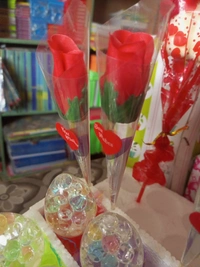 Gift Rose - Red, 6 Inch