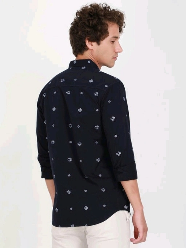 Paul Street ™ Minimalist Shirt - Large