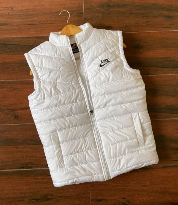 NIKE BRAND JACKET*10a quality*Half sleeves - M