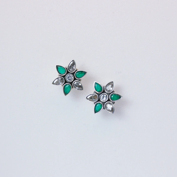 Classic stone studs