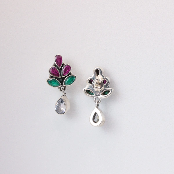 Classic multicolor studs