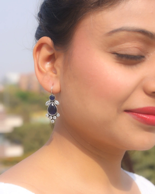Classic blue earrings