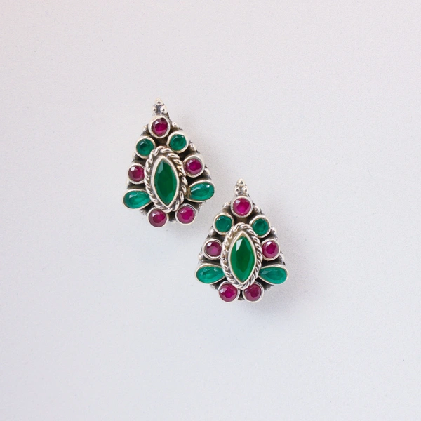 Classic multicolor studs