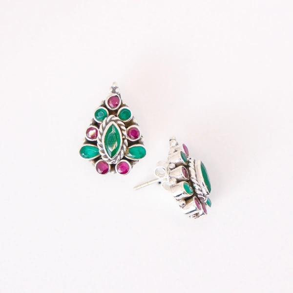 Classic multicolor studs