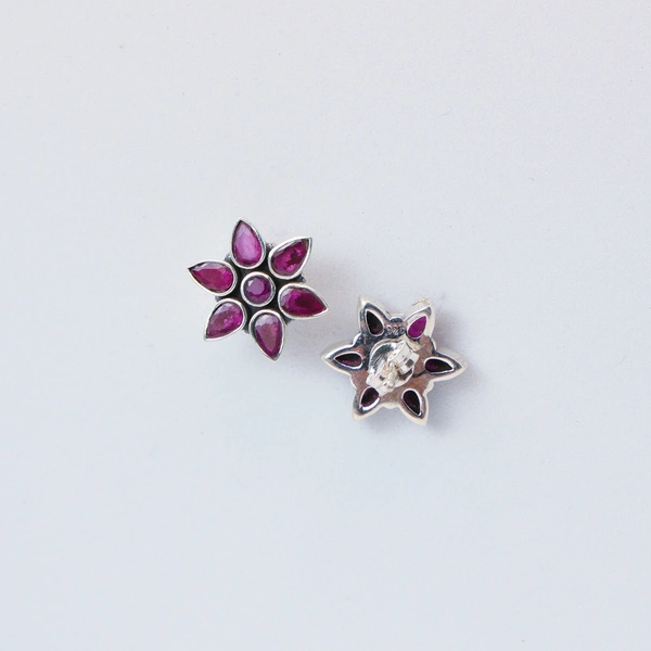 Classic pink studs