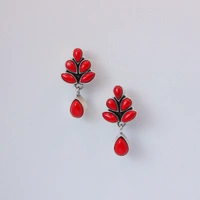 Classic Coral earrings