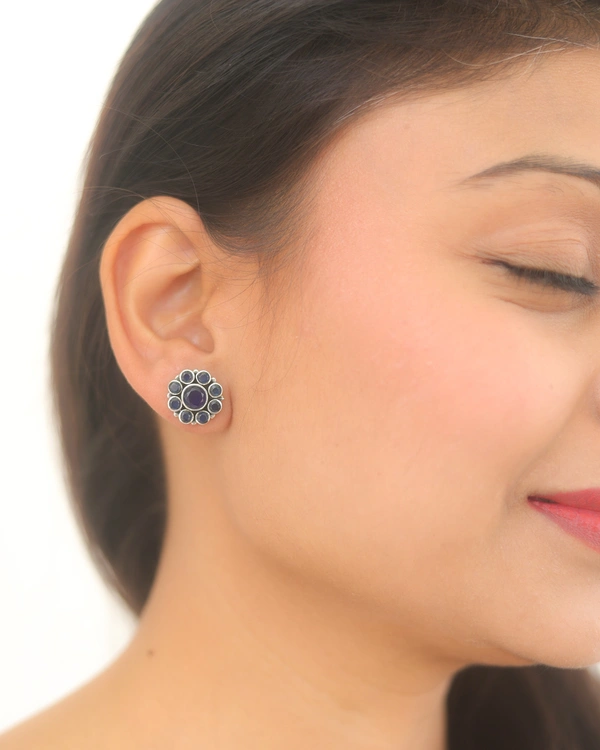 Classic blue studs