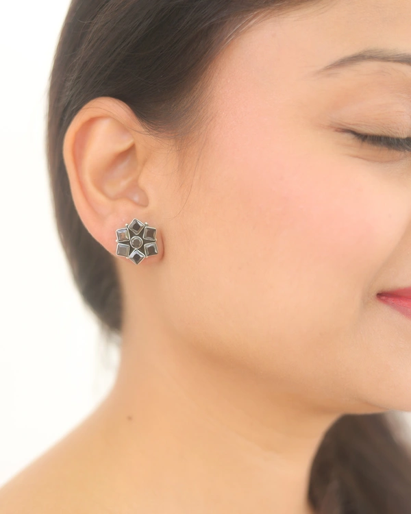 Classic Black earrings