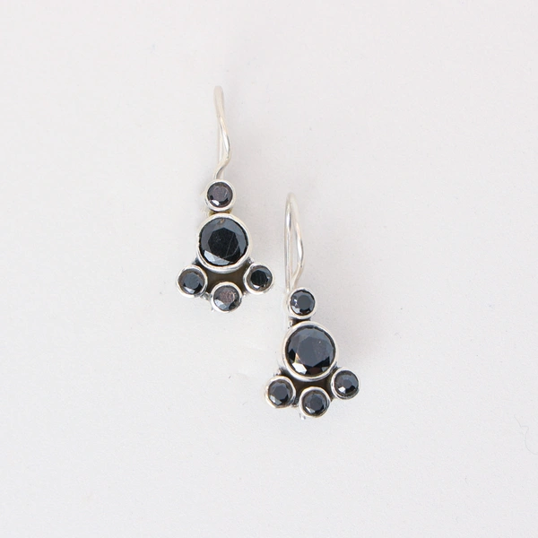 Classic Black earrings