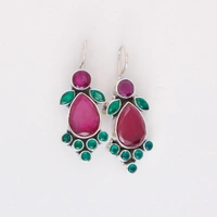 Classic multicolor studs
