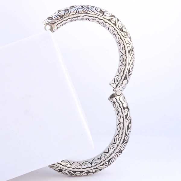 Carving openable Bangle