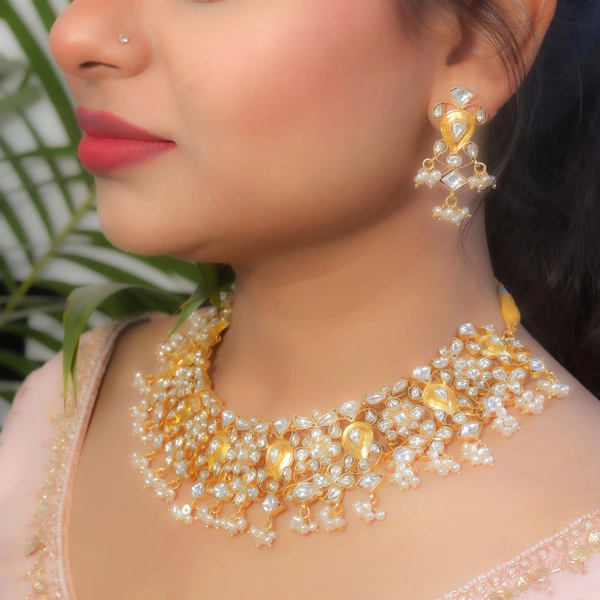 Kundan necklace