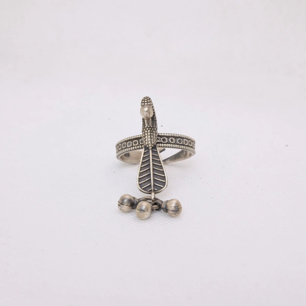 Oxidized peacock ring adjustable