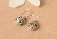 Pearl carving 925 silver earrings