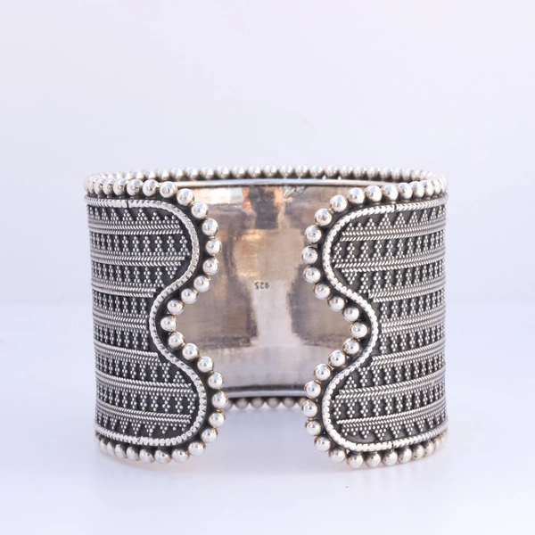 Rawa Cuff Openable
