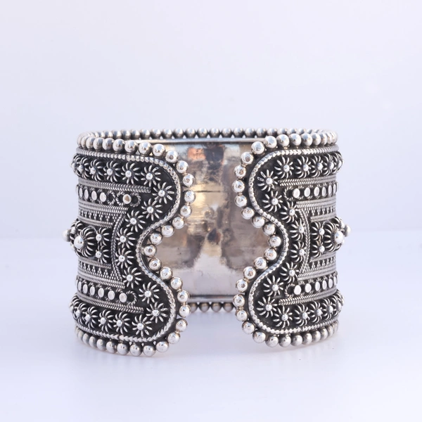 Rawa Cuff Openable