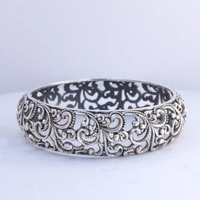 Bangle with jali work