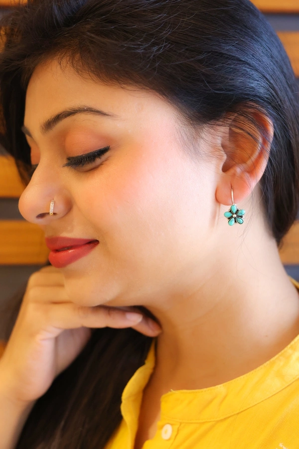 Turquoise Flower earrings