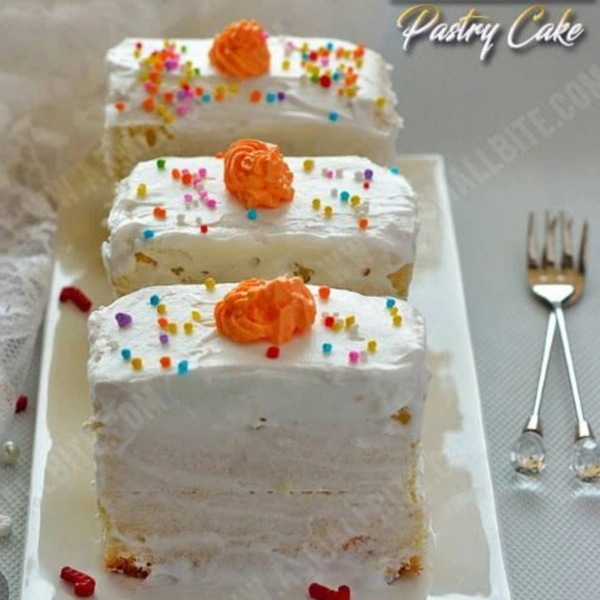 Colourful Eggless Vanilla Pastry Cake Recipe | SUNSHINE BAKERY
