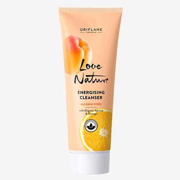 Energising Cleanser with Organic Apricot & Orange