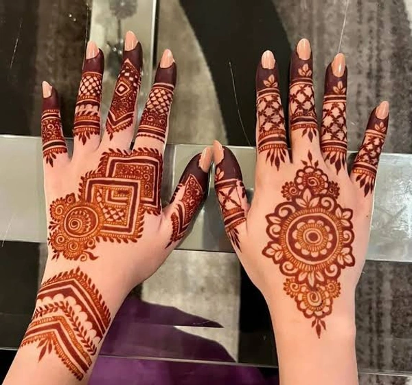  फंक्शन तेव्हार या शादी के लिए मेहंदी लगाने के लिए हमसे संपर्क करे📞9315963799 - 📞9315963799, हवेली Khragapur