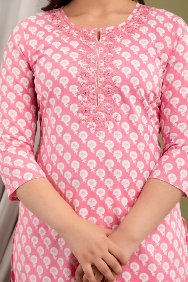 FASHION DEPTH Embroidered & Printed Cotton Kurta & pant Set For Women - Pink, L