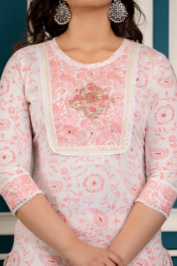 FASHION DEPTH Embroidered & Printed Rayon Kurta, Pant & Dupatta Set For Women - Pink, 3XL