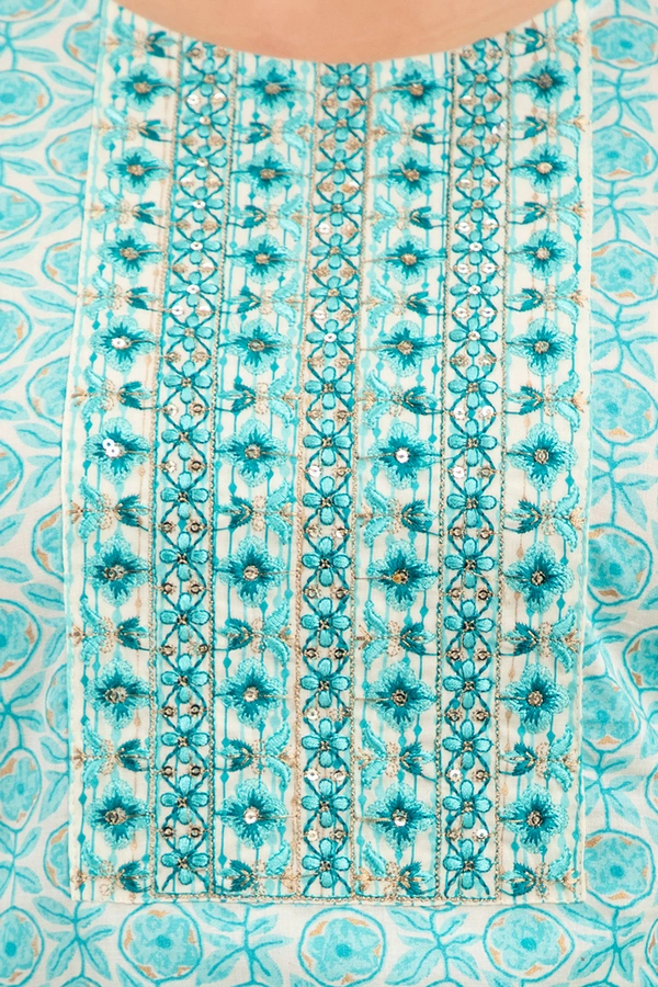 FASHION DEPTH Embroidered Rayon Straight Kurta For Women - XL