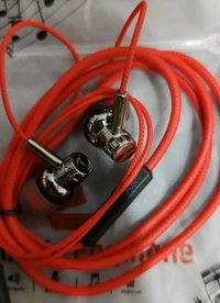 Boat 550 Earphone 