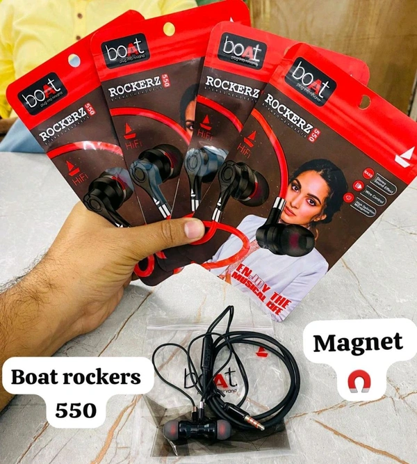 Boat Rockerz 550 Earphone 