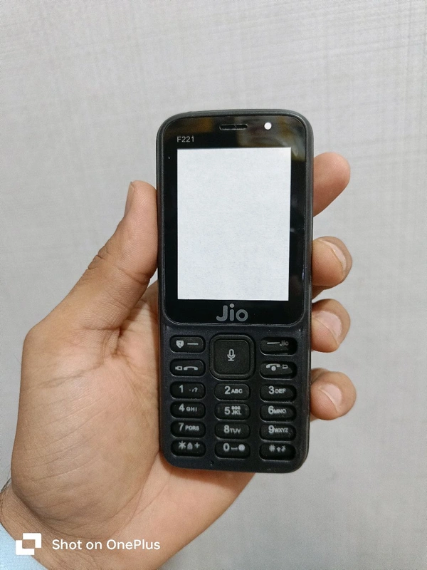 Jio F221 Body 