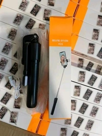 R1S SELFIE STICK 
