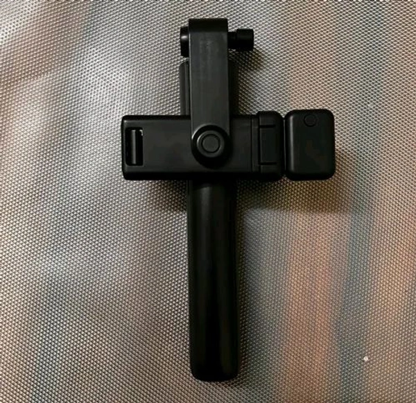 R1S SELFIE STICK 