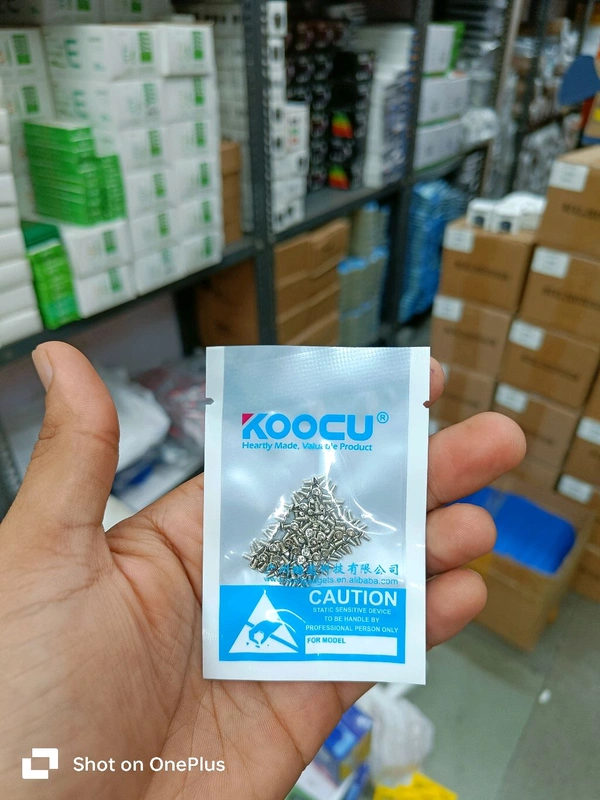 Koocu Screw Peket Chaina OG