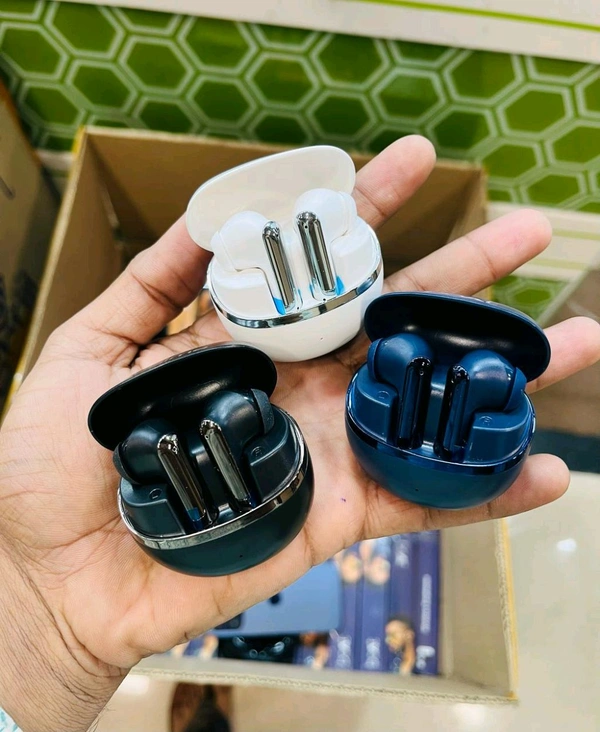 Noise Buds 11 