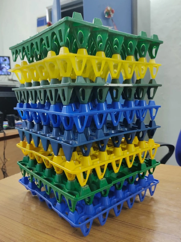 PLASTIC EGG TRAYS (1 St Quality Vergin Plastic) - Golden Fizz