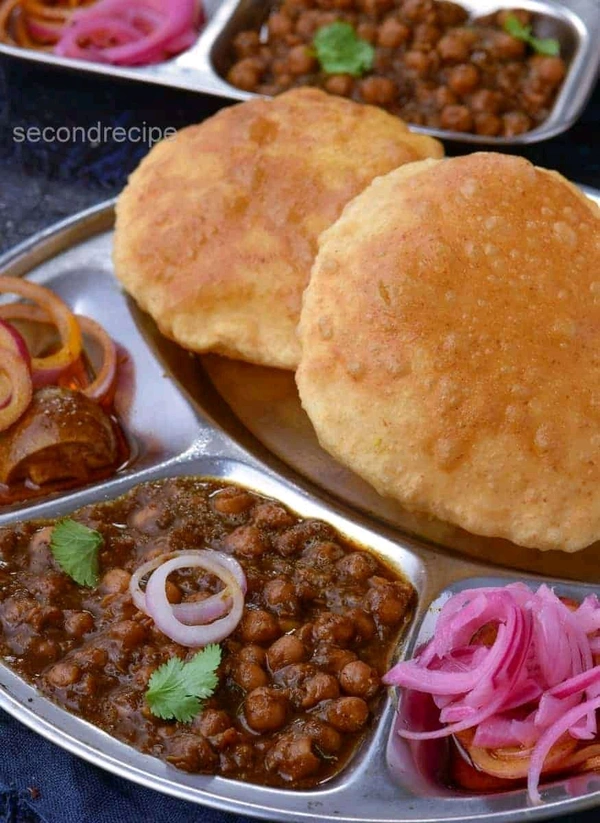 Chola Poori (2 Piece ) - 2 piece Poori With Chola