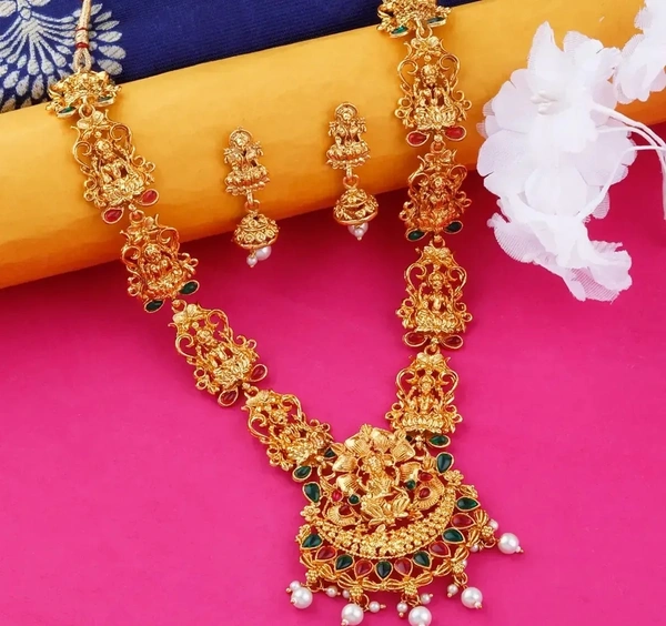 Traditional Designer Alloy Gold Plated Jewellery Set For Women 4596195