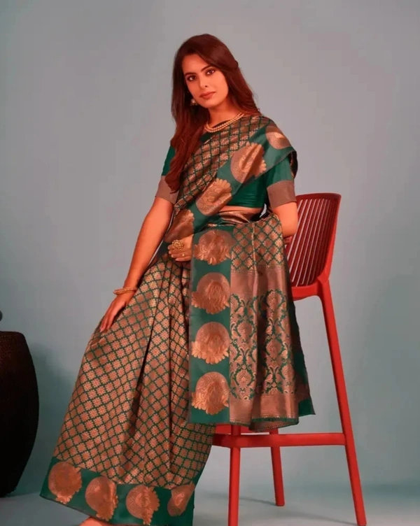 Alluring Art Silk Jacquard Saree with Blouse piece 20838075
