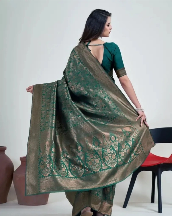 Alluring Art Silk Jacquard Saree with Blouse piece 20838073