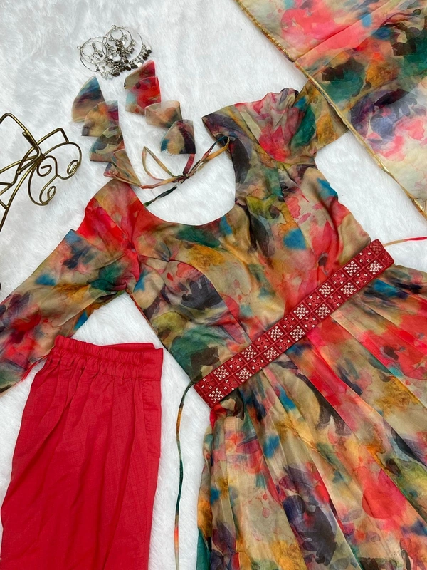 ORGANJA GOWN FOR WOMEN SILK FABRIC FULLY FLAIR KALI PATTERN - Xxxl (46)