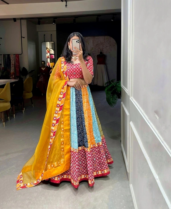 Antique Fashion 1 Lahenga 
