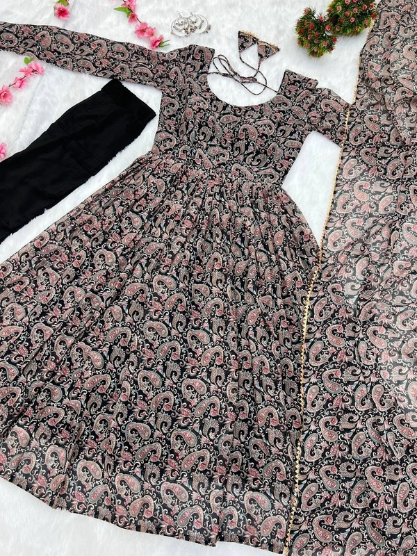 Antique Fashion  *SOFT GEORGETTE FLORAL PRINT FABRIC FULLY FLAIR,CANVAS PATTA WITH DUPPTA SET,PENT READY TO WEAR* - M (38)