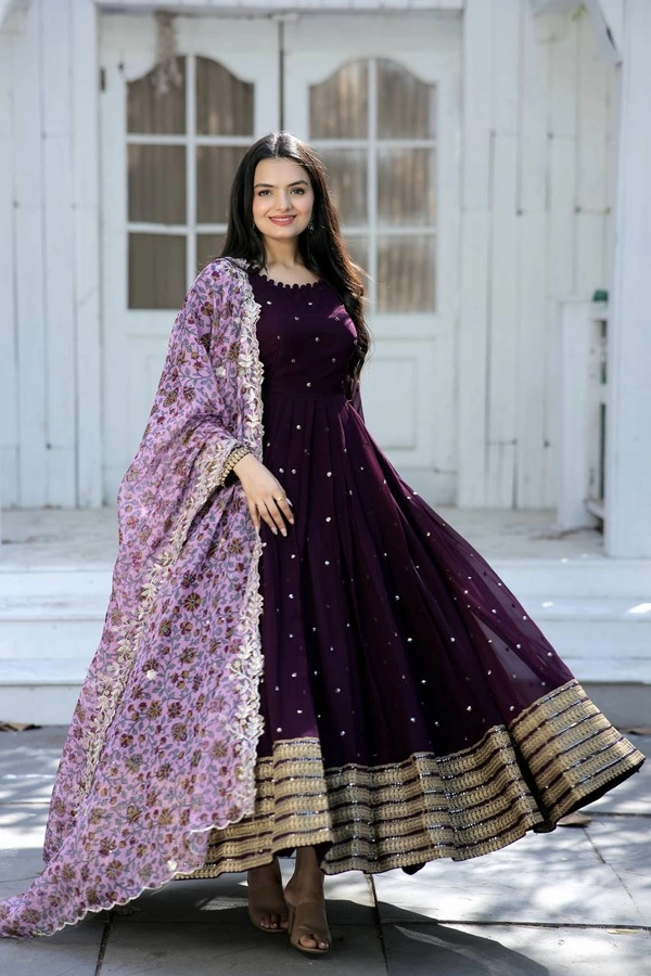 Antique Fashion 1 PREMIUM DESIGNER READYMADE GOWN COLLECTIONS - L (40), wine