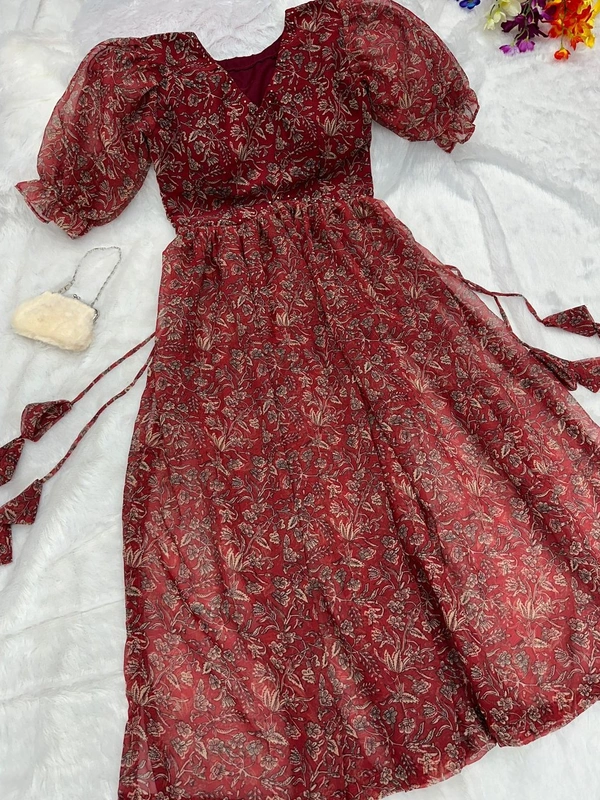 Antique Fashion 1 *Kurti* fresh nayra cut padded Kurtis of digital printed Georgette fabrics with side slit open - X's (34)