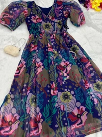 Antique Fashion 1 *Kurti* fresh nayra cut padded Kurtis of digital printed Georgette fabrics with side slit open  - S (36)