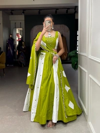 Antique Fashion 1 Give your navratri look this irresistible  mirror work lehenga choli to make your garba night special✨