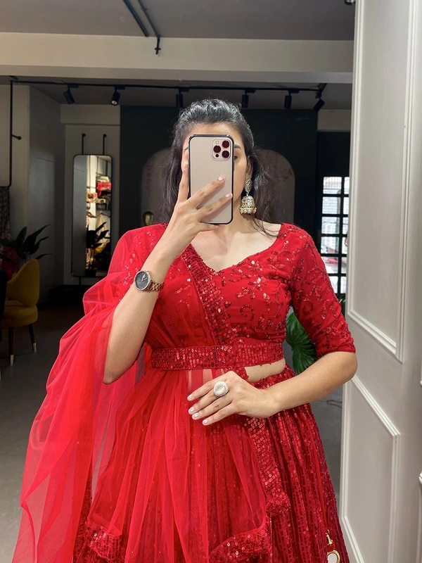 Antique Fashion 1 Georgette is especially gorgeous when we tend to go for lightweight materials with embroidery sequence work lehenga-choli to decorate high-end apparel like bridals and evening wear to enhance value and show ❤️